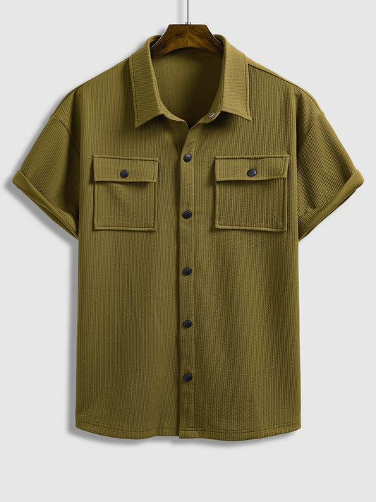 Men's textured double pocket button cargo short sleeve shirt